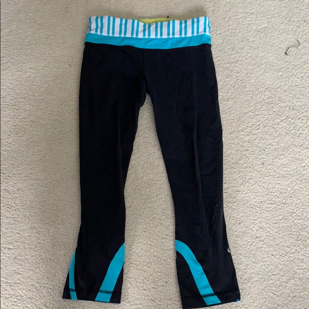 LULU LEMON cropped leggings